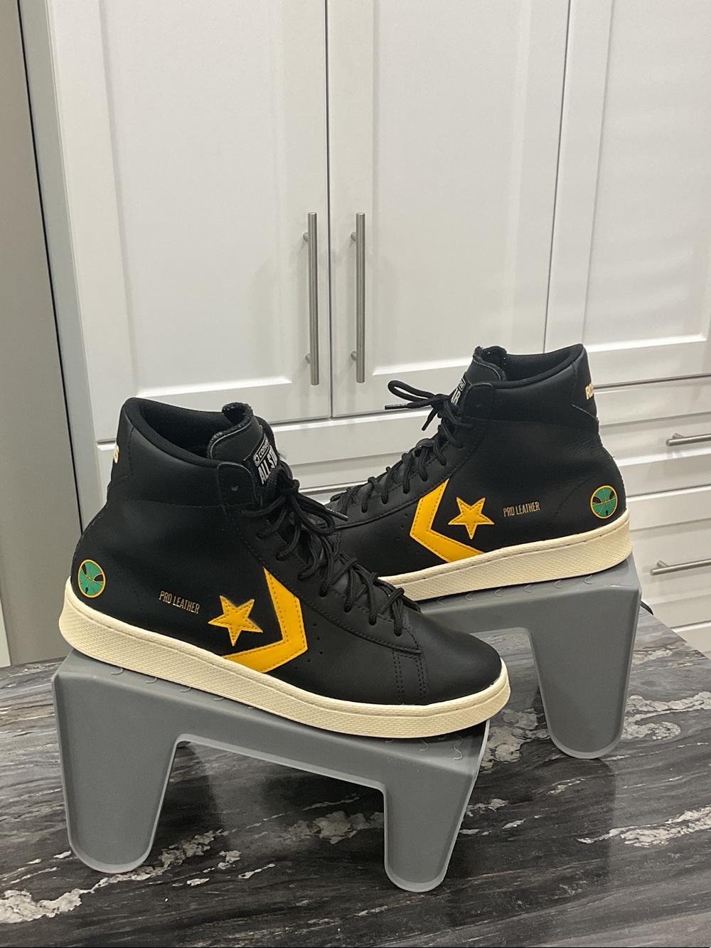 🏀 Converse Pro Leather High ‘Roswell Rayguns’ Sneakers – Kids Size US 6 – 24 cm